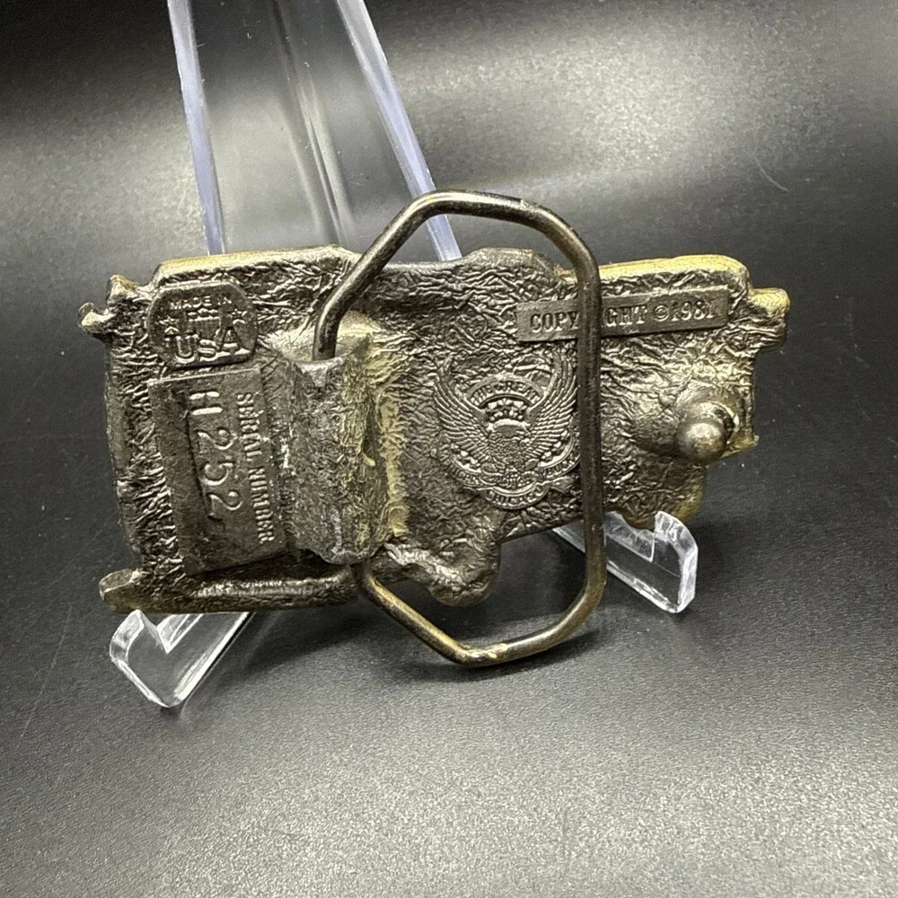 1981 Fire Engine Truck Firetruck Fireman Belt Buckle Brass Great American Co USA
